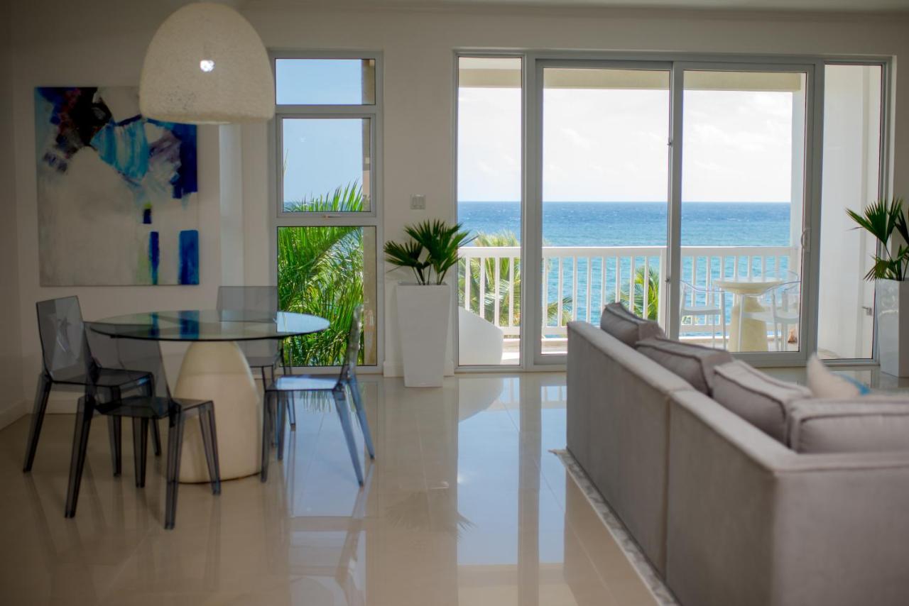 Whispering Seas Oceanfront Suite Ocho Rios Exteriör bild