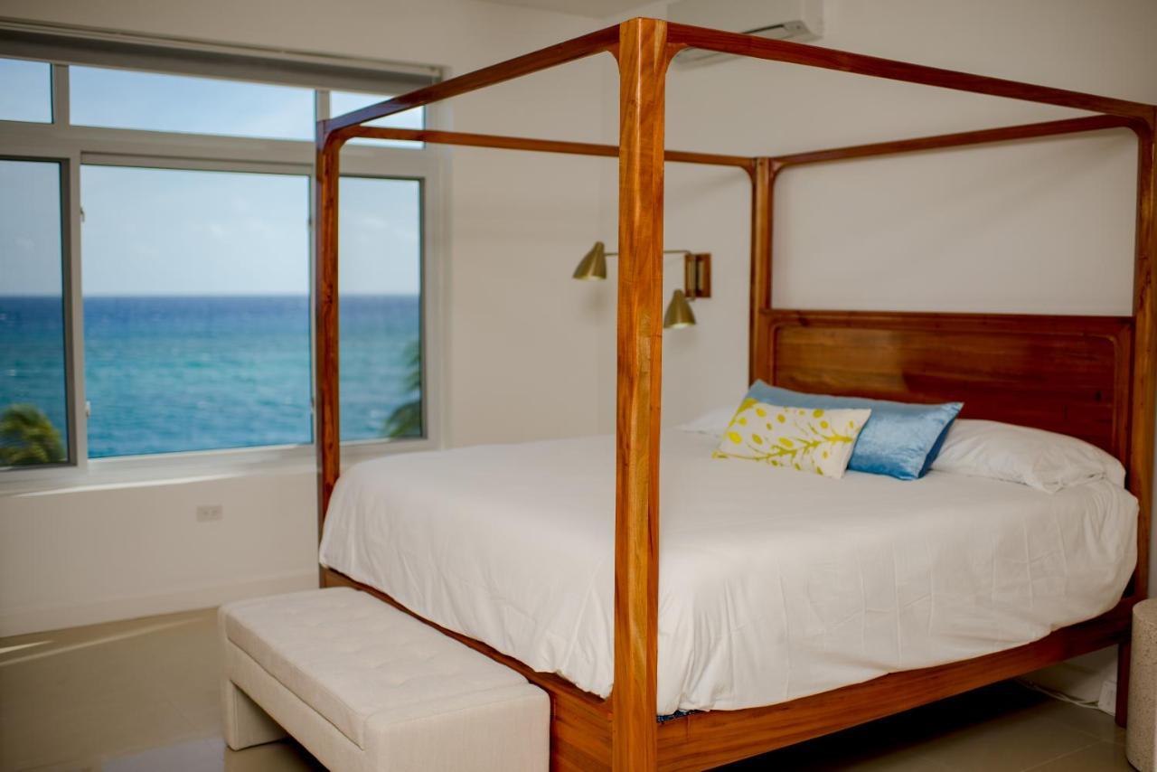 Whispering Seas Oceanfront Suite Ocho Rios Exteriör bild